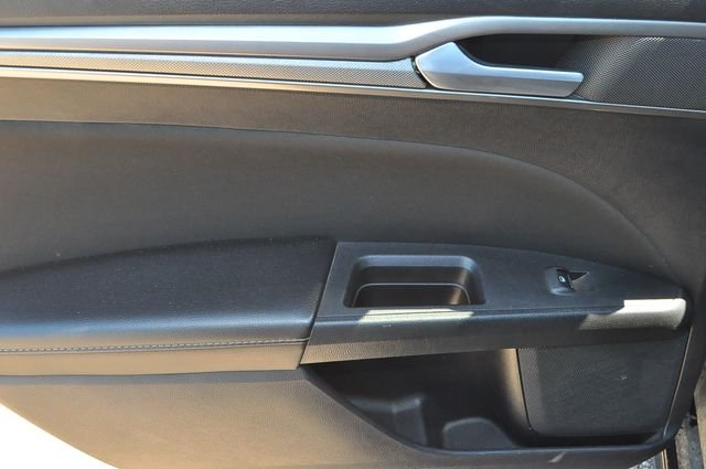 Used 2020 Black Ford SE image 18