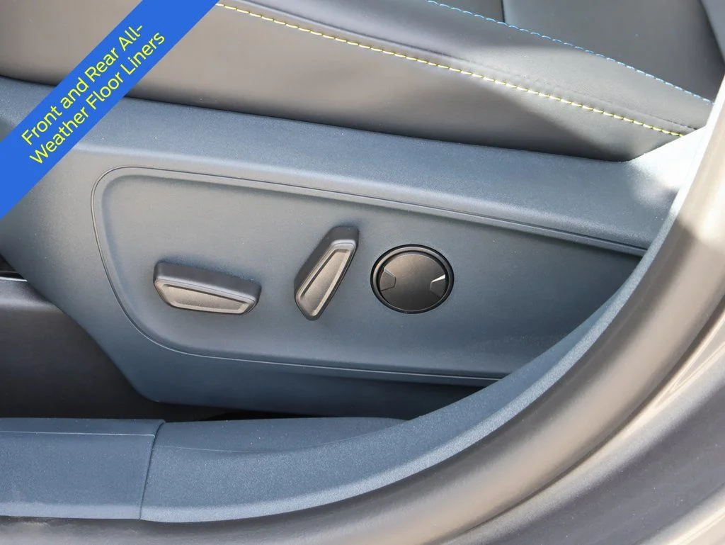 New 2026 Carbonized Gray Metallic Ford Lobo™ image 23