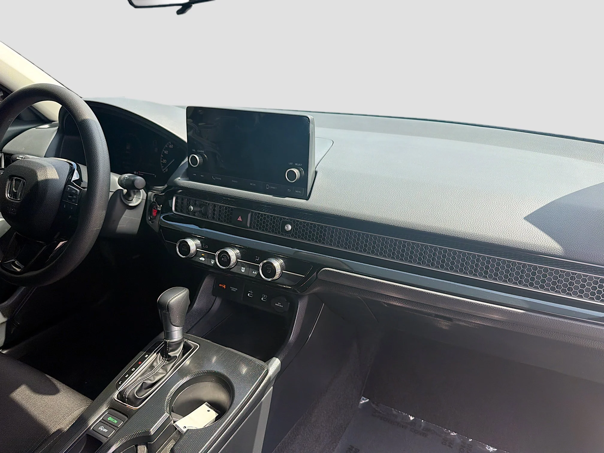 2025 Honda Civic LX - Photo 31