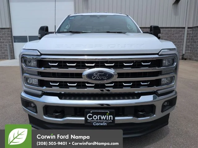 New 2026 Oxford White Ford Lariat image 8