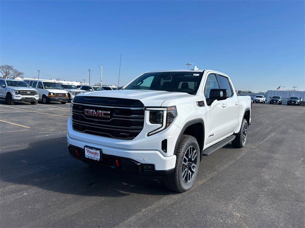 2026 GMC SIERRA - Image 3