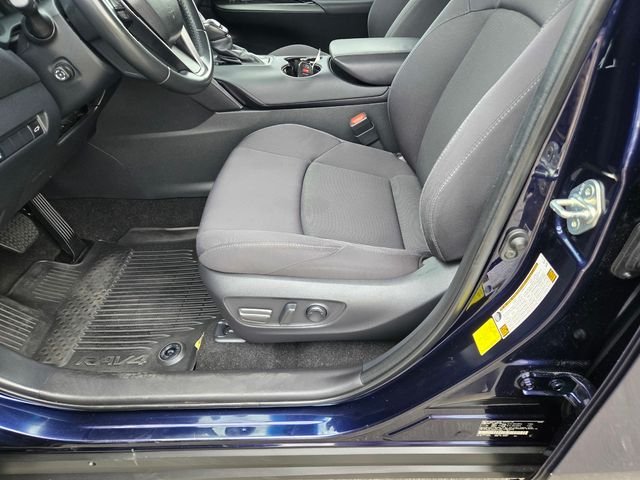 Used 2024  Toyota LE image 16