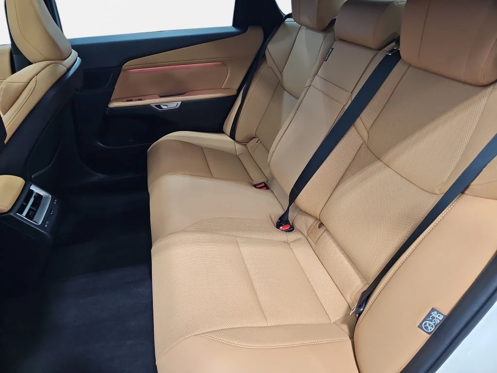 Used 2026 WHITE NOVA GLASS FLAKE Lexus 500e Premium image 12