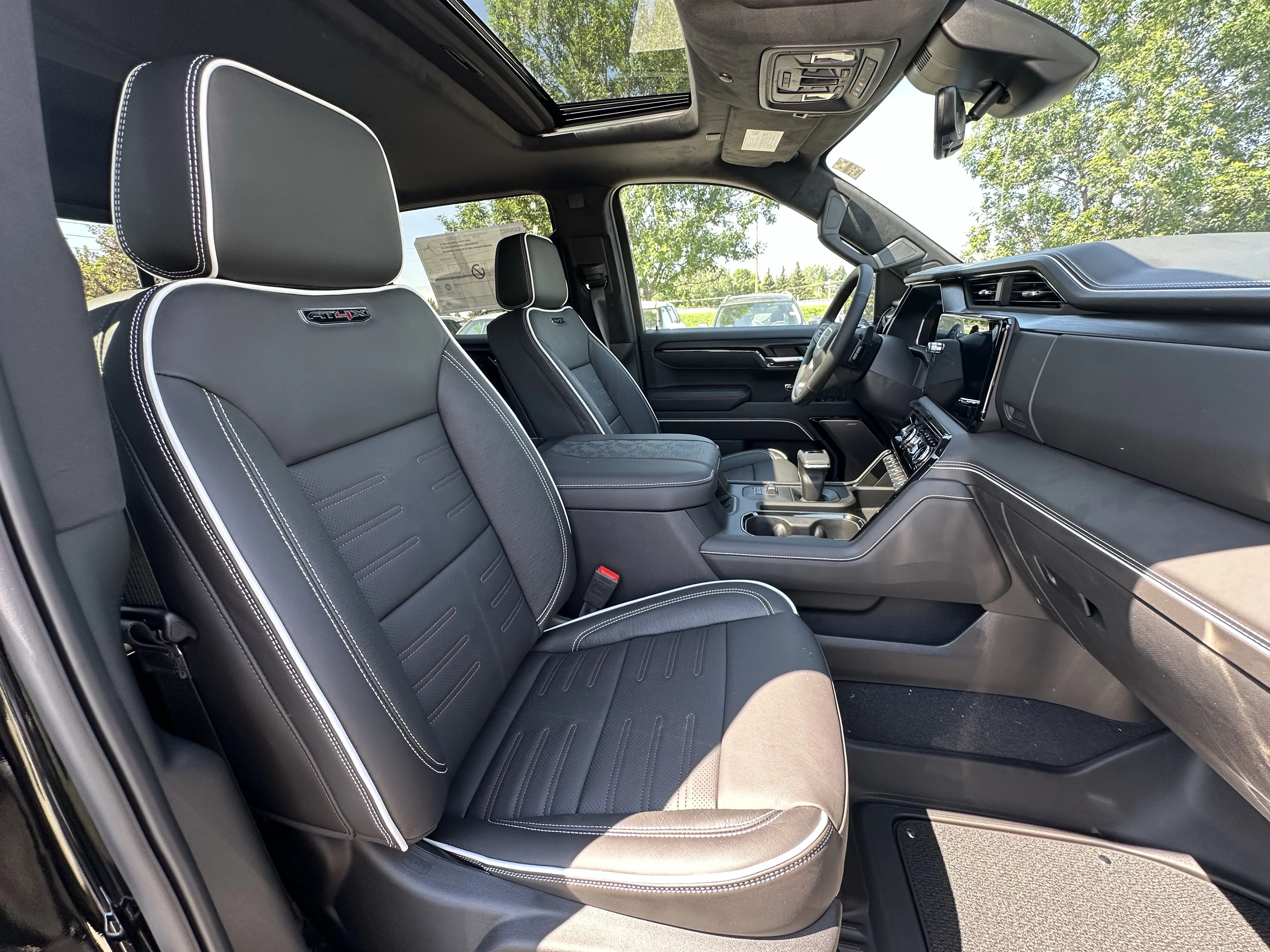 New 2026 Onyx Black GMC AT4X image 20