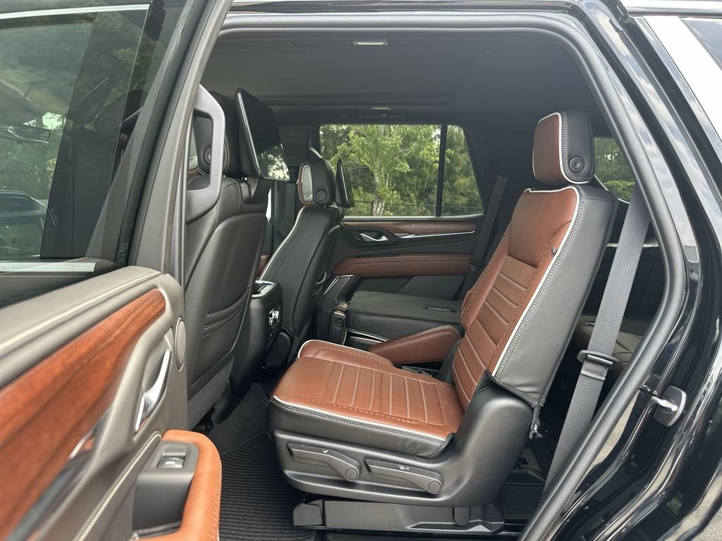 2024 GMC Yukon Denali Ultimate - Photo 25