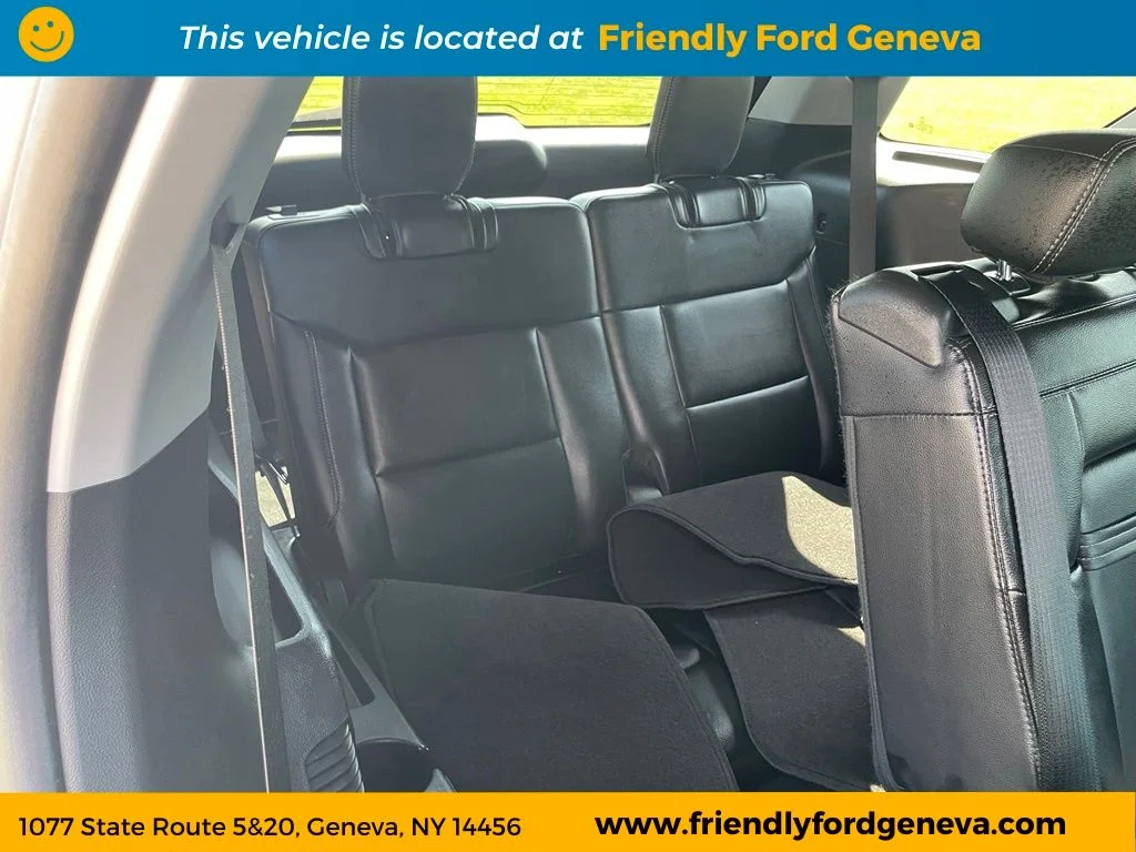 Used 2023 Iconic Silver Metallic Ford Limited image 71