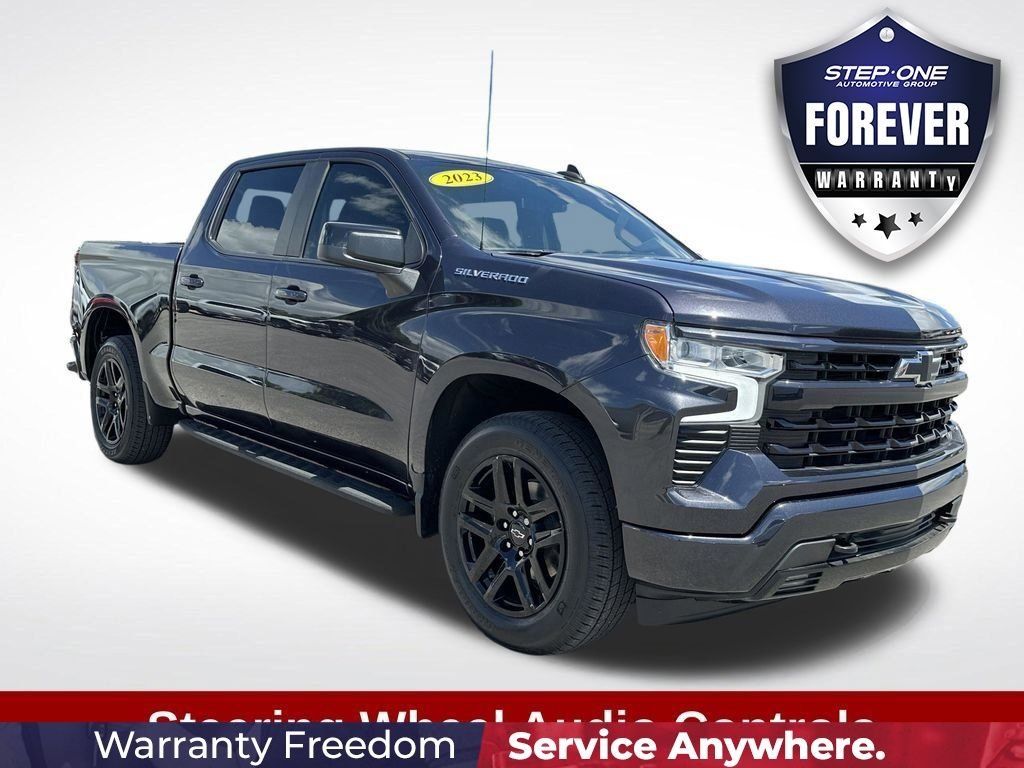 Used 2023 Gray Chevrolet RST image 9