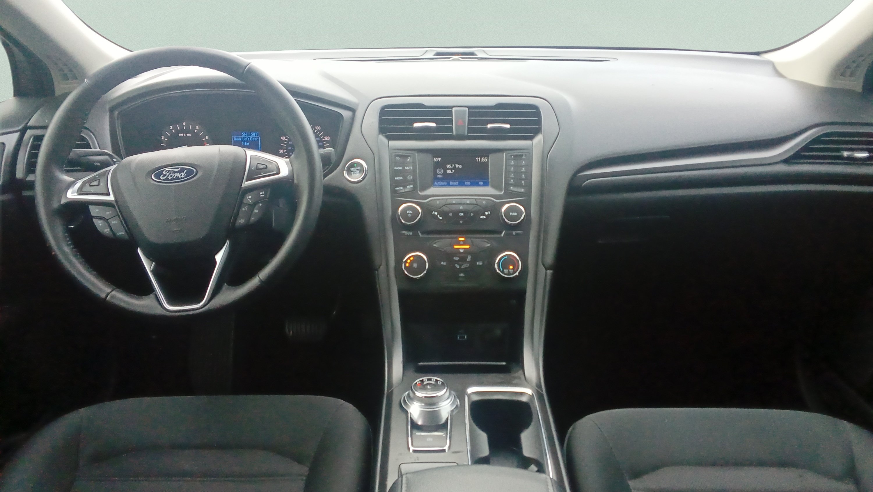 Used 2018 White Ford S image 9