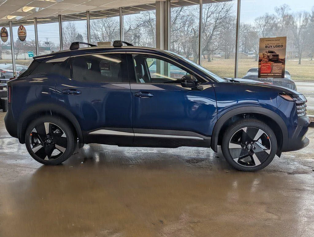 New 2026 Deep Blue Pearl Nissan SR image 9
