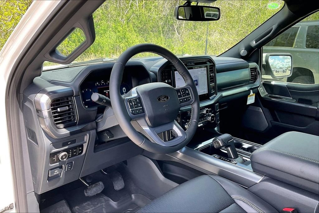 New 2026 Ford F-150 Lariat 4D SuperCrew