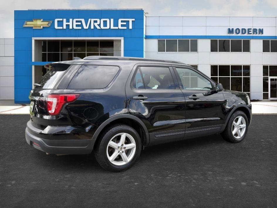 Used 2018 Shadow Black Ford Base image 5