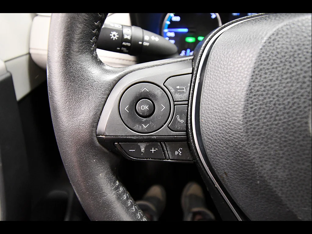 2019 Toyota RAV4 XLE - Photo 21