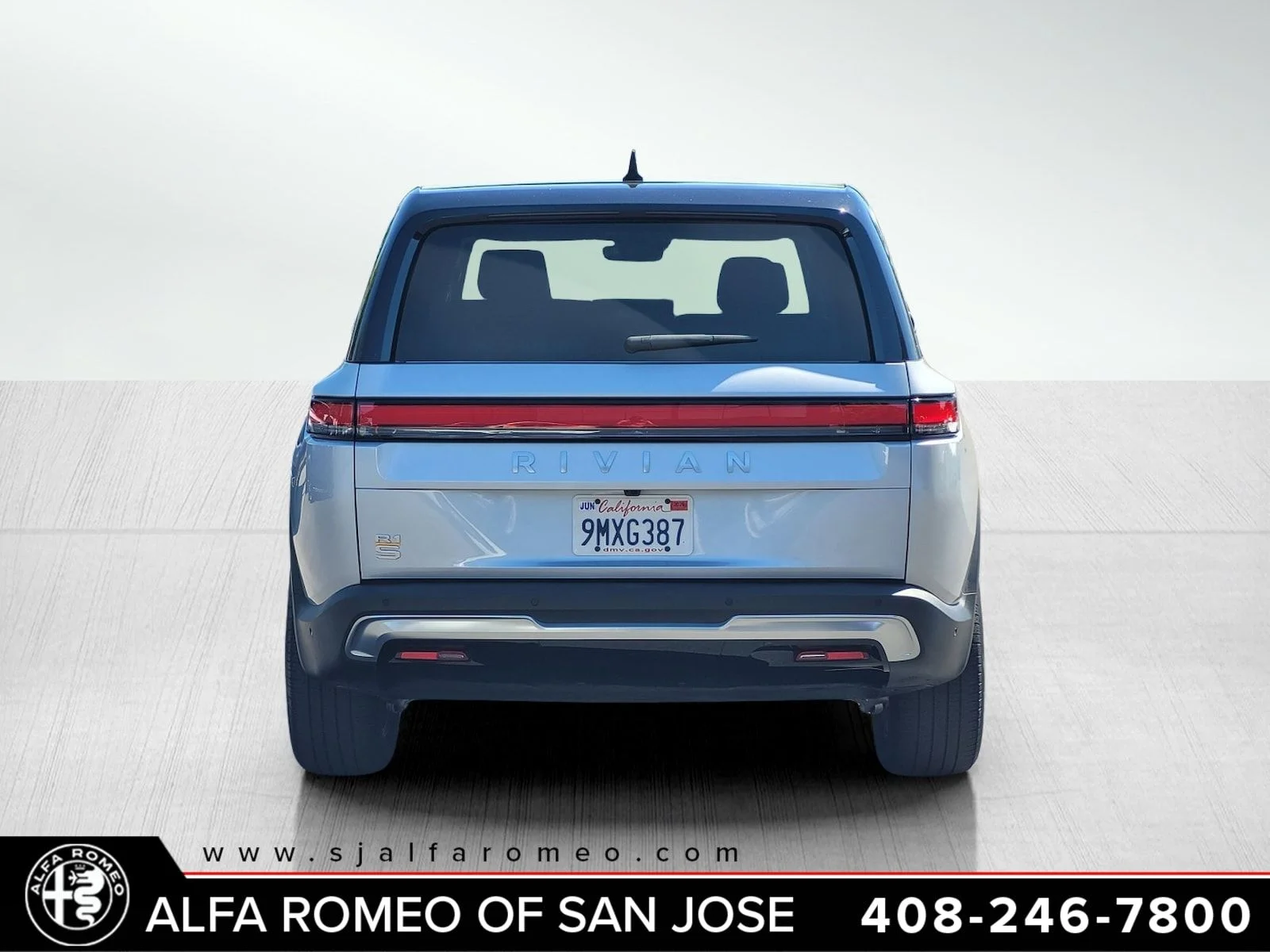 Used 2024 Silver Rivian Adventure image 4