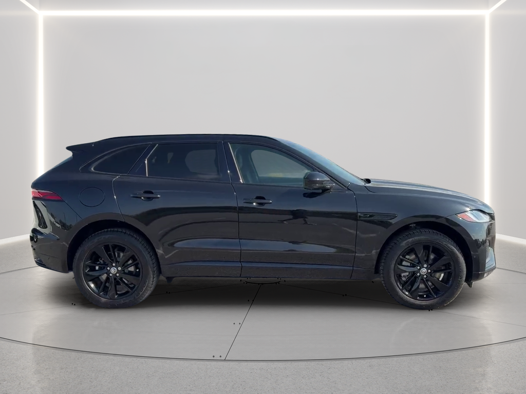 New 2026 Santorini Black Jaguar P250 R-Dynamic S image 4