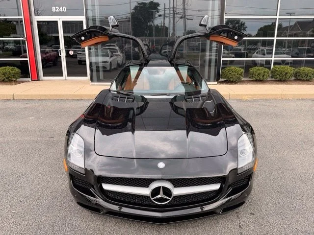 Used 2011 Black Mercedes-Benz Base image 11