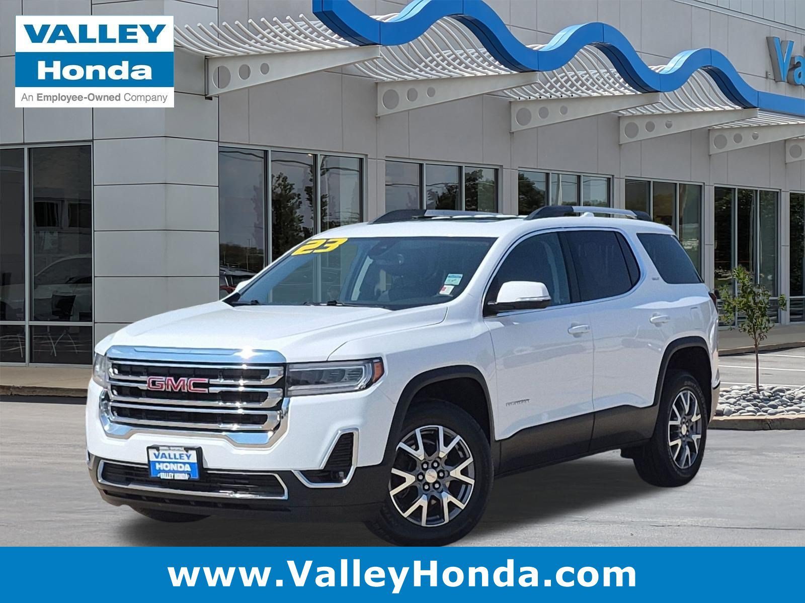 2023 GMC Acadia