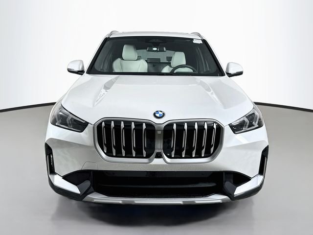 New 2027  BMW xDrive28i image 2