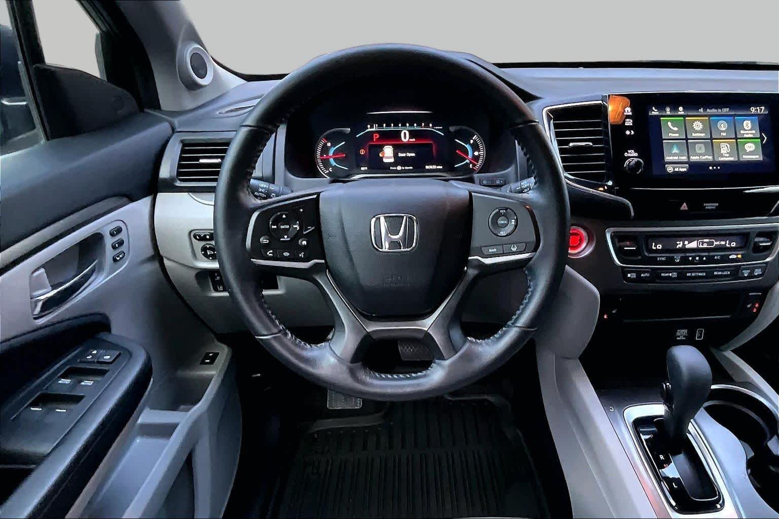 Used 2019 Crystal Black Pearl Honda EX-L image 6