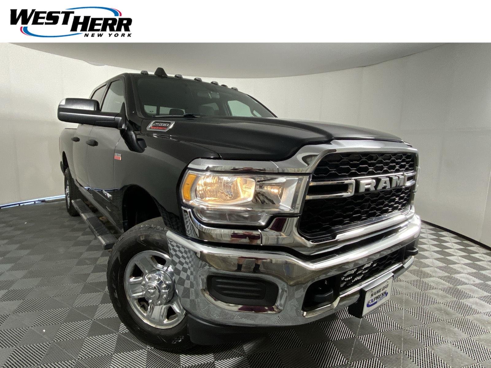 Used 2021 Diamond Black Crystal Pearlcoat Ram Tradesman image 2
