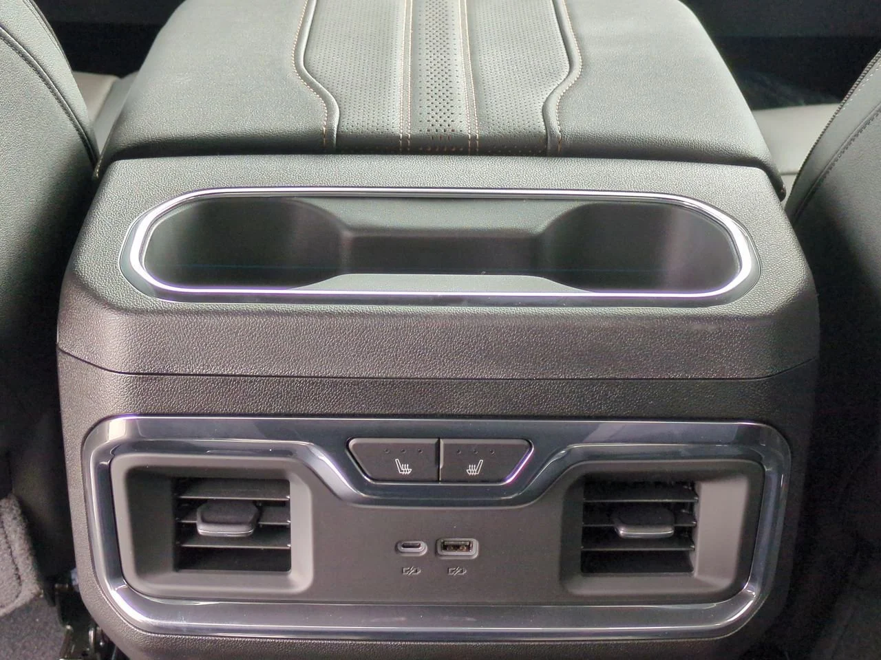 2026 Chevrolet Silverado 2500 HD High Country - Photo 21