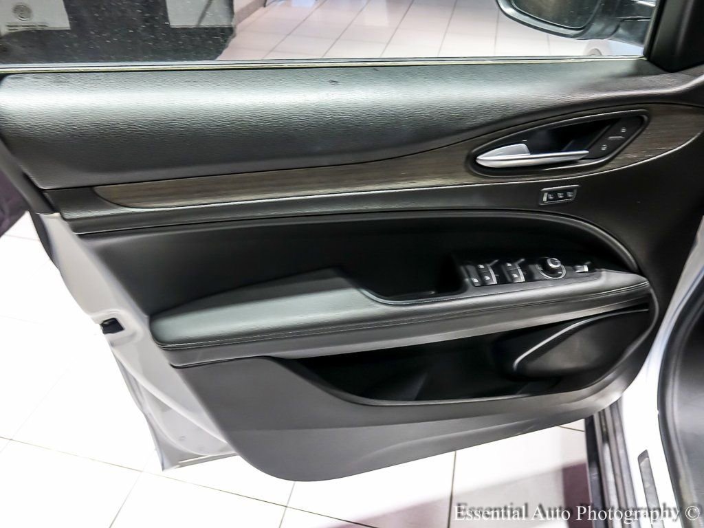 2022 ALFA ROMEO STELVIO - Image 27