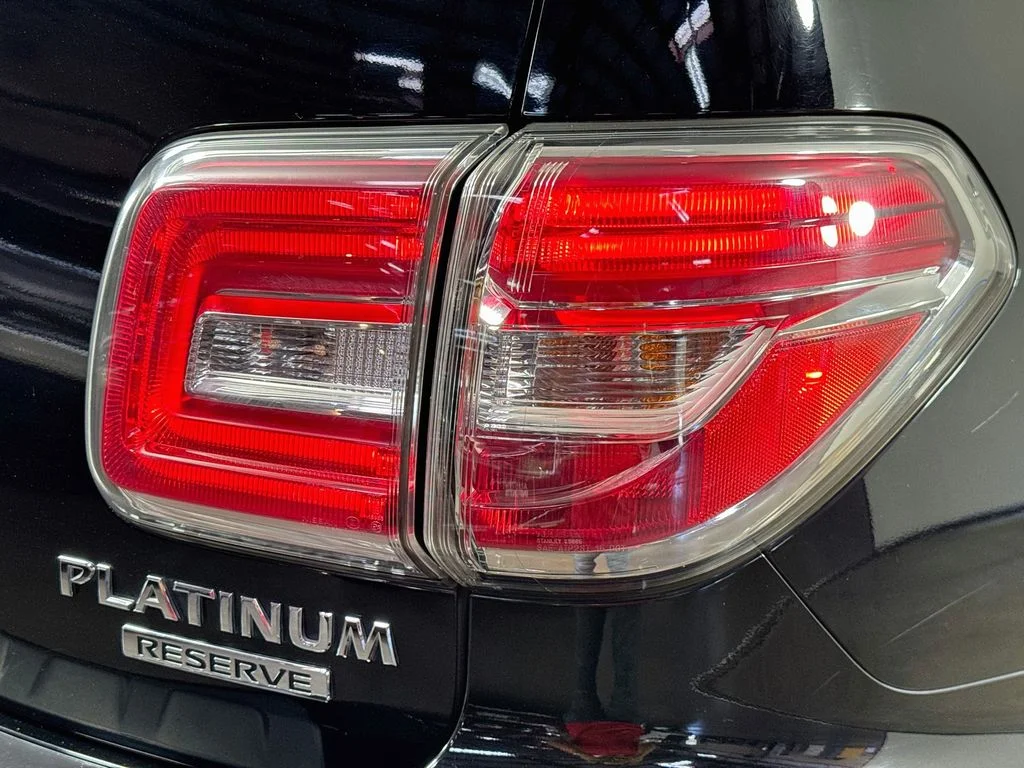 Used 2019 Black Nissan Platinum image 37