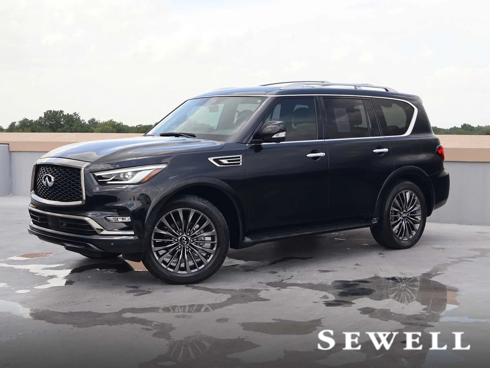 2024 INFINITI QX80 SENSORY
