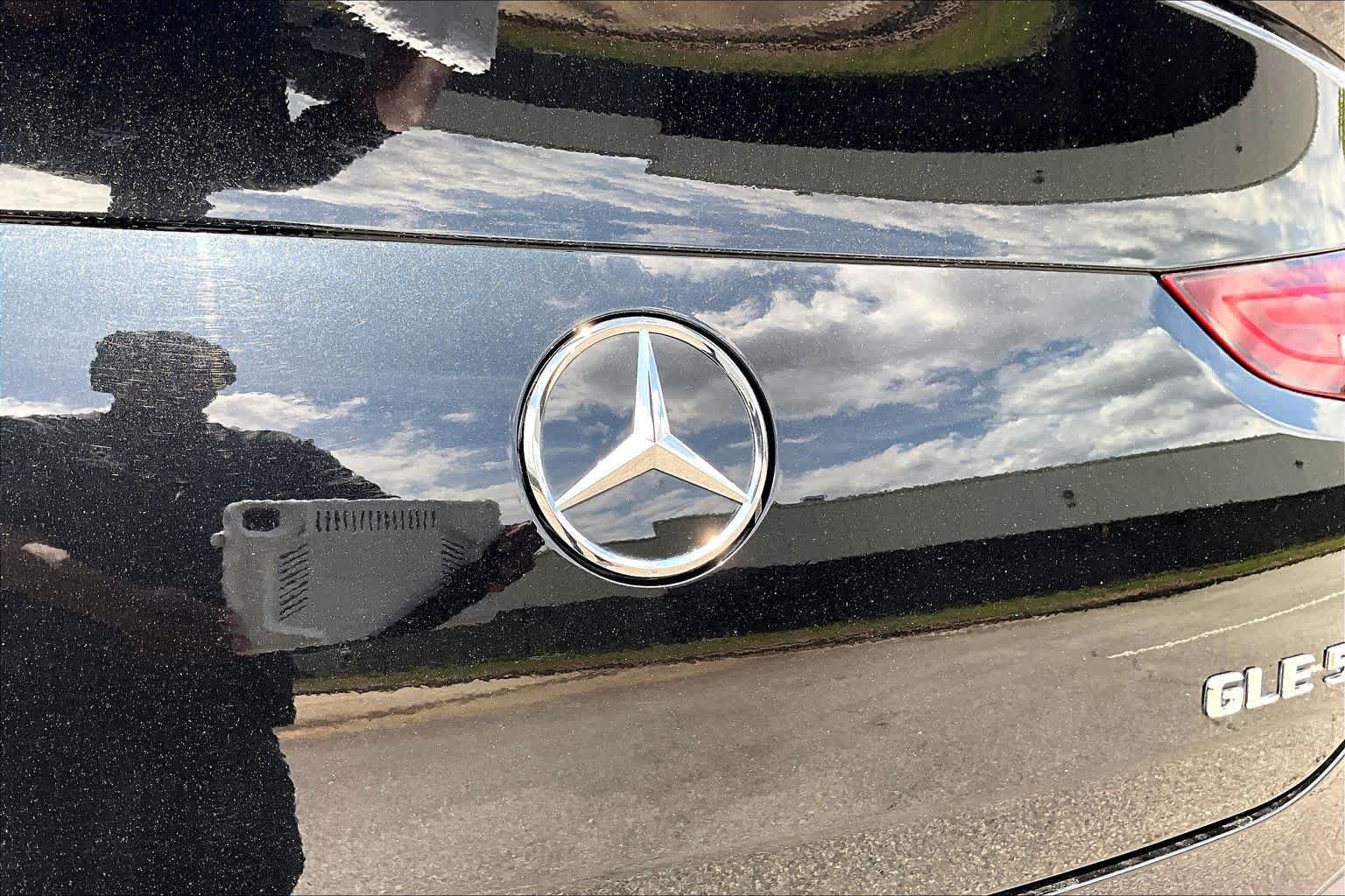 Used 2024 Obsidian Black Metallic Mercedes-Benz AMG® GLE 53 image 10