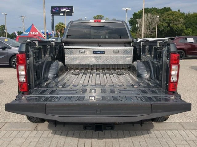 Certified Used 2020 Magnetic Metallic Ford Lariat image 13