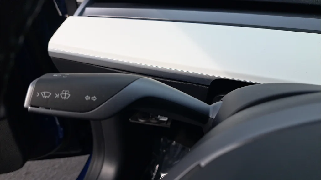 Used 2020 Blue Tesla Long Range image 23