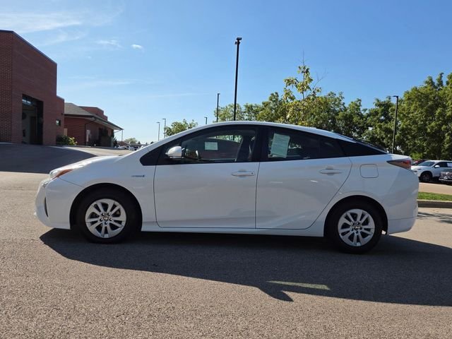 Used 2017 White Toyota Two image 4