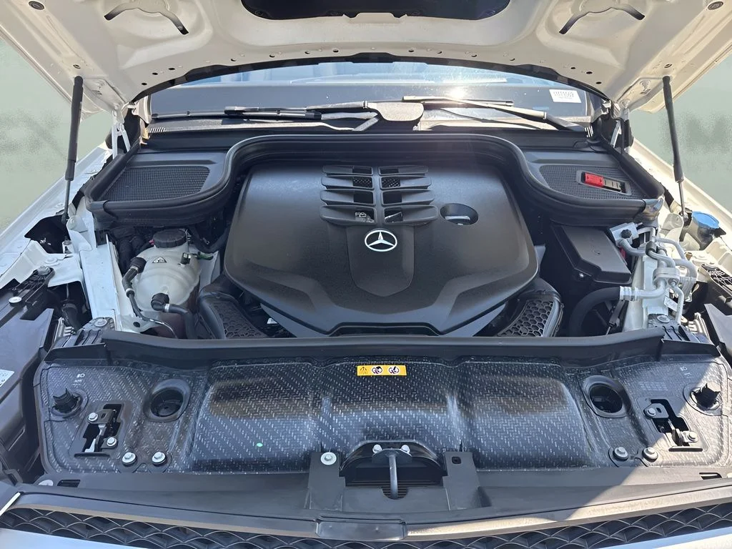 Used 2021  Mercedes-Benz GLS 580 image 31