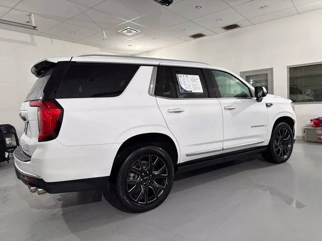 Used 2023 White GMC Denali image 12