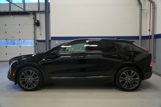 Used 2025 Cadillac OPTIQ Sport 2 with VIN 3GYK3GMR4SS223410 for sale in White Plains, NY