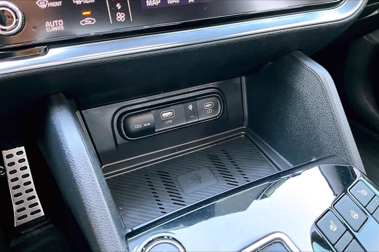 Used 2024 Ebony Black Roof Kia X-Pro Prestige image 32