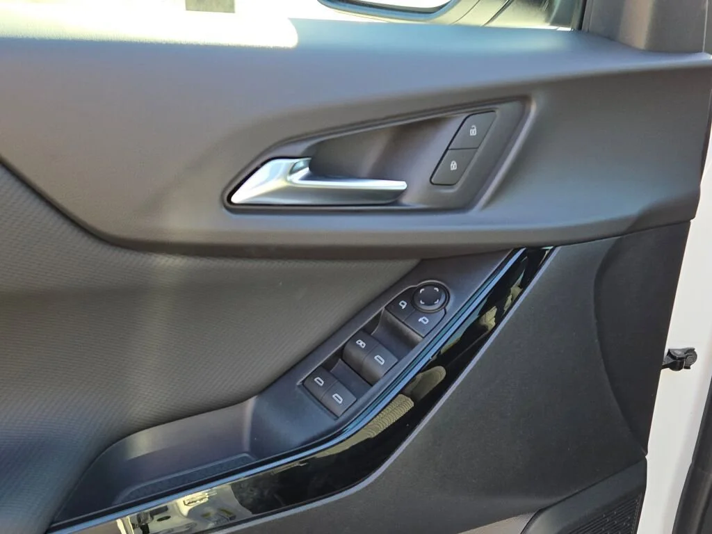 2026 Chevrolet Equinox LT - Photo 21