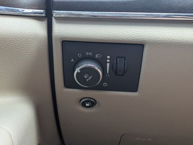 Used 2016 Beige Jeep Limited image 28