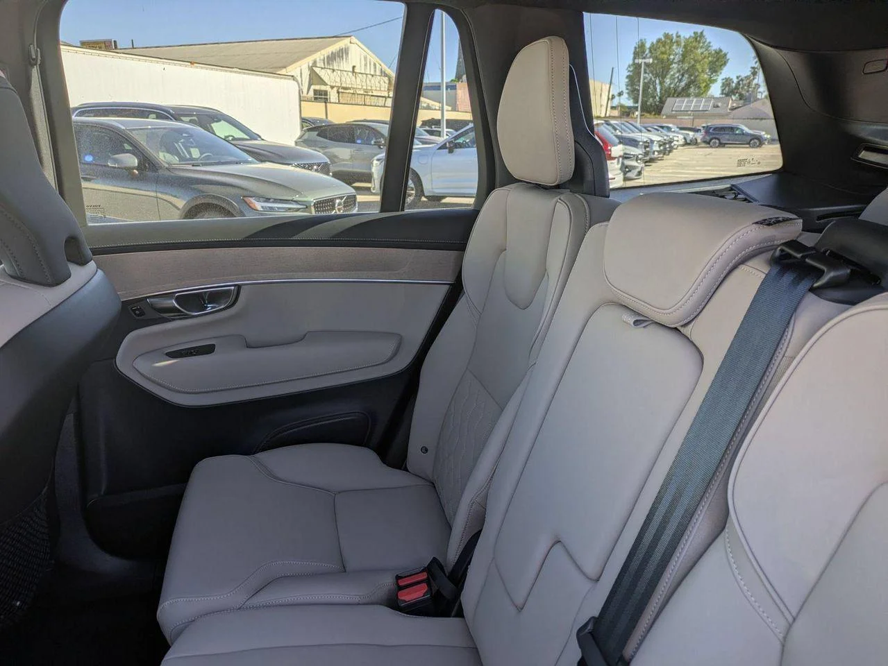 2026 Volvo XC90 Core - Photo 12