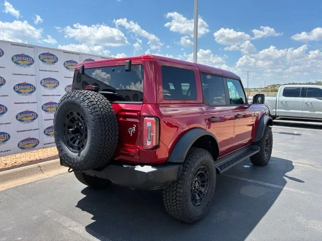 New 2026 Ruby Red Metallic Tinted Clearcoat Ford Outer Banks image 4