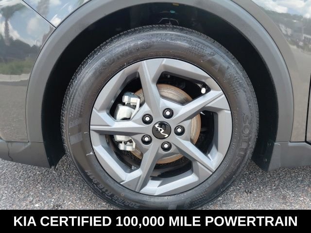 Used 2025 Gray Kia LXS image 10