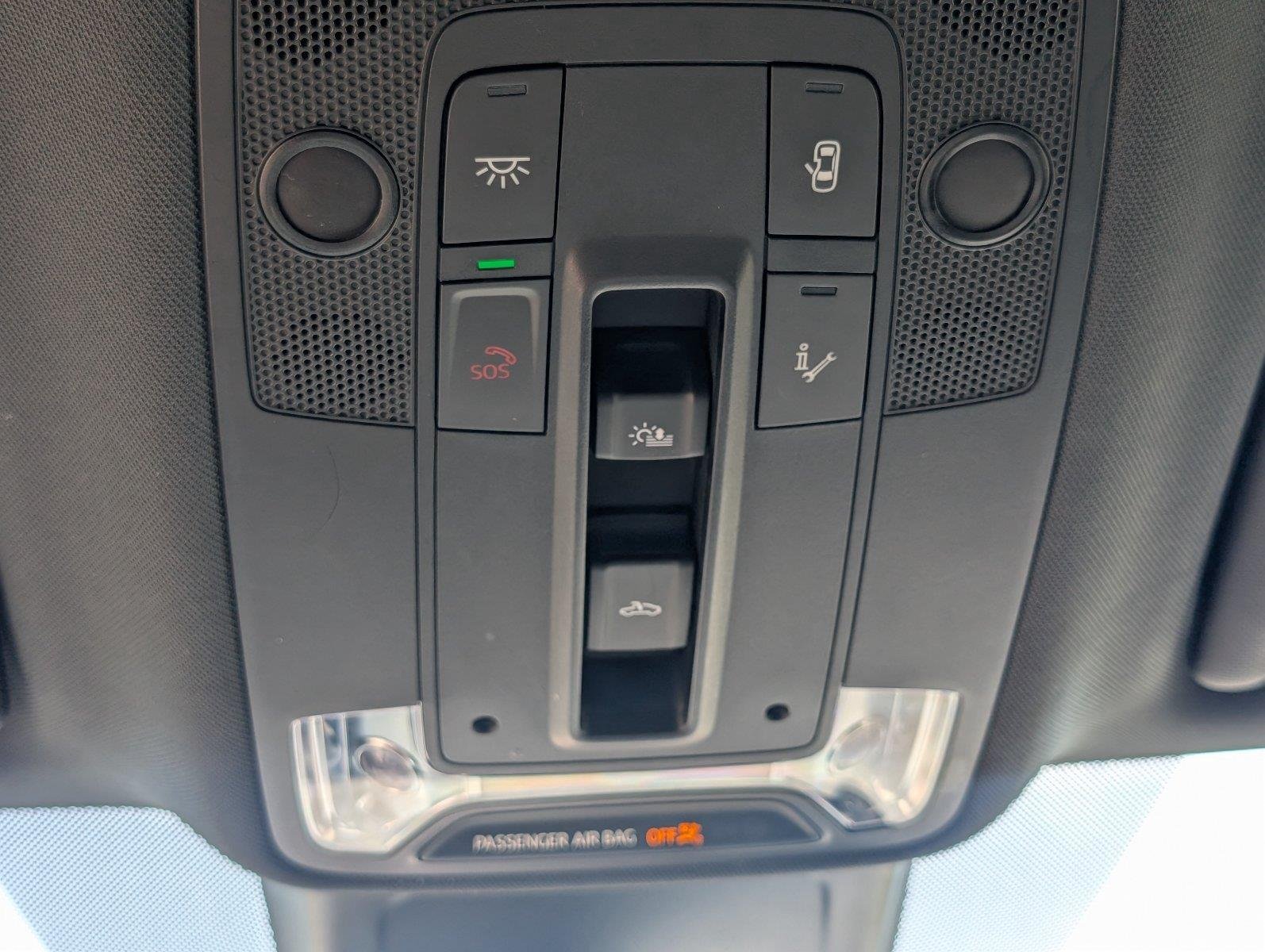 Used 2025  Audi S line Premium image 20