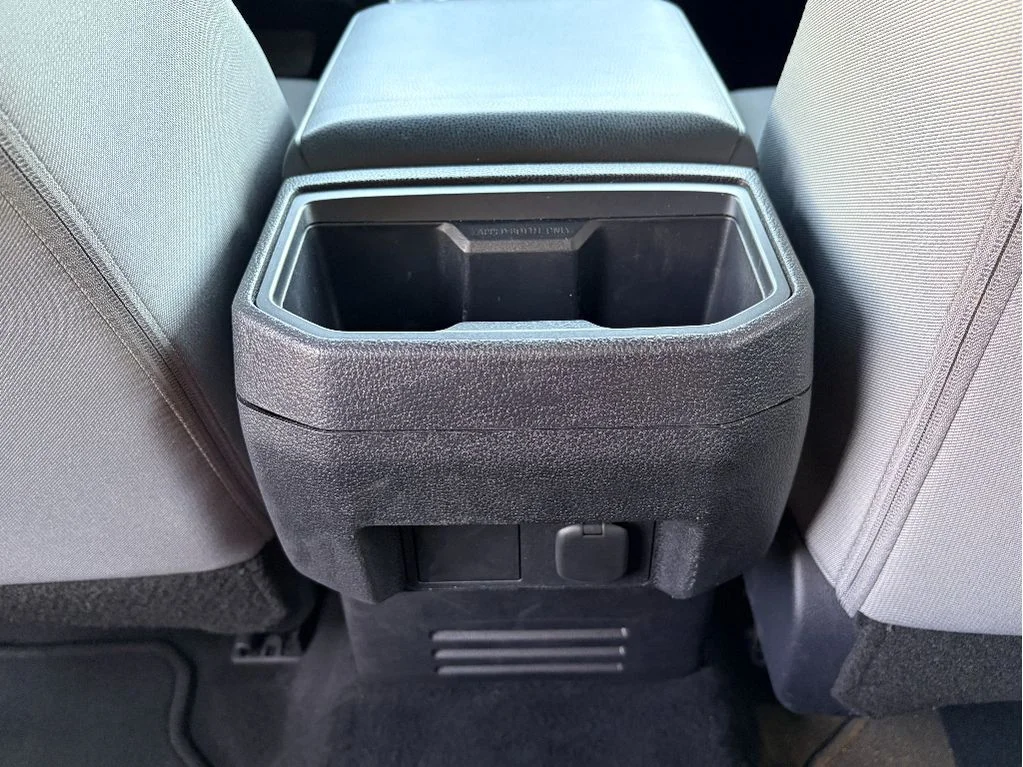 Used 2026 Ice Cap Toyota SR5 image 29