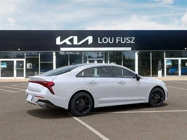 New 2026 Snow White Pearl Kia GT-Line image 6