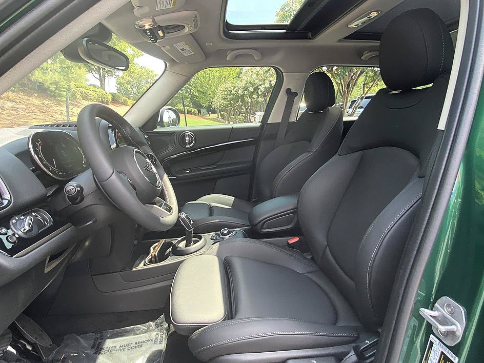 Used 2024 British Racing Green MINI Cooper S image 9