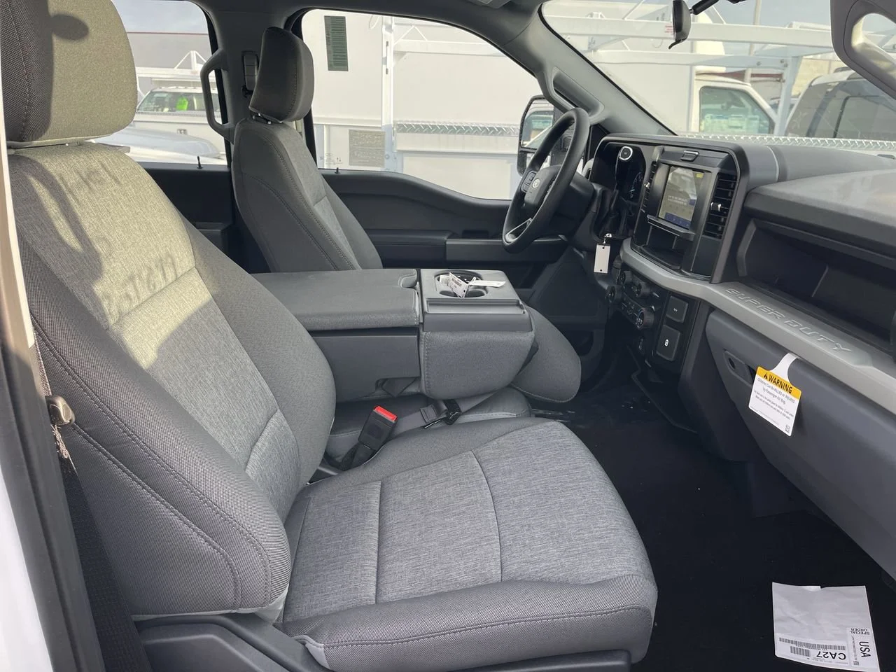 New 2026 Oxford White Ford XL image 16