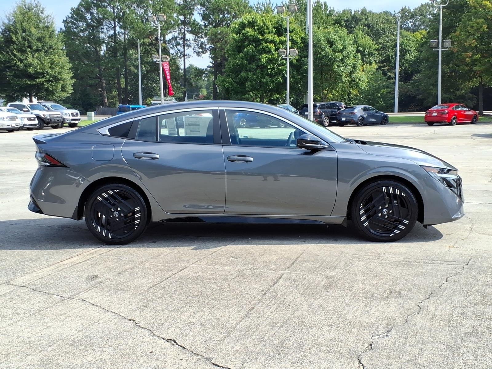 New 2027 Gun Metallic Nissan SR image 6