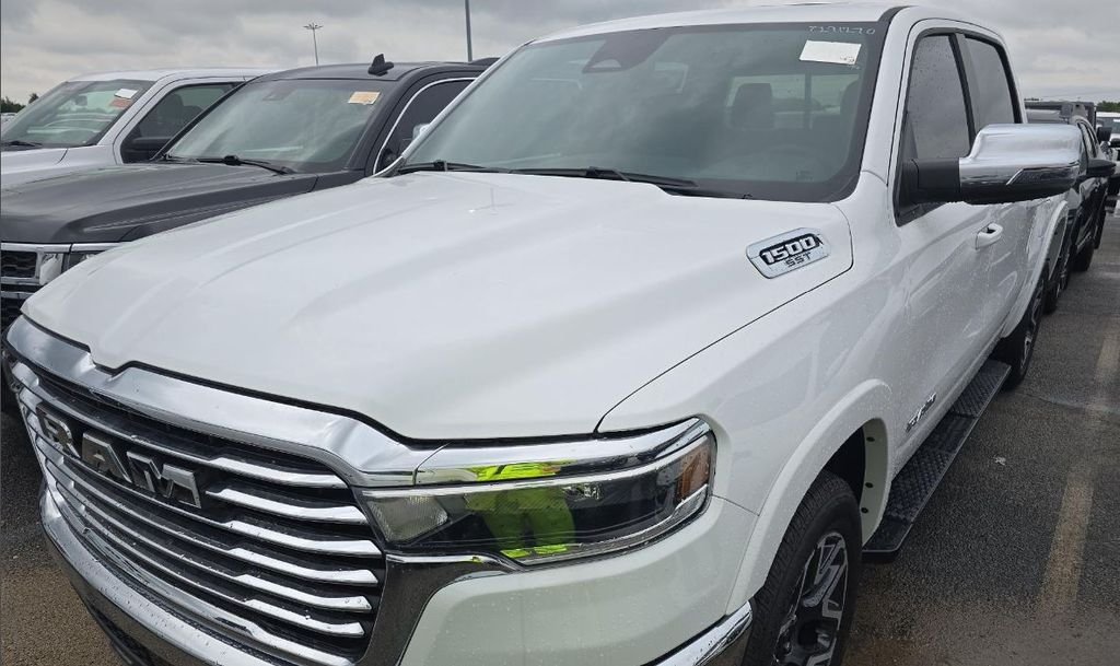 2025 RAM 1500 Laramie 4x4 Crew Cab 5'7's photo