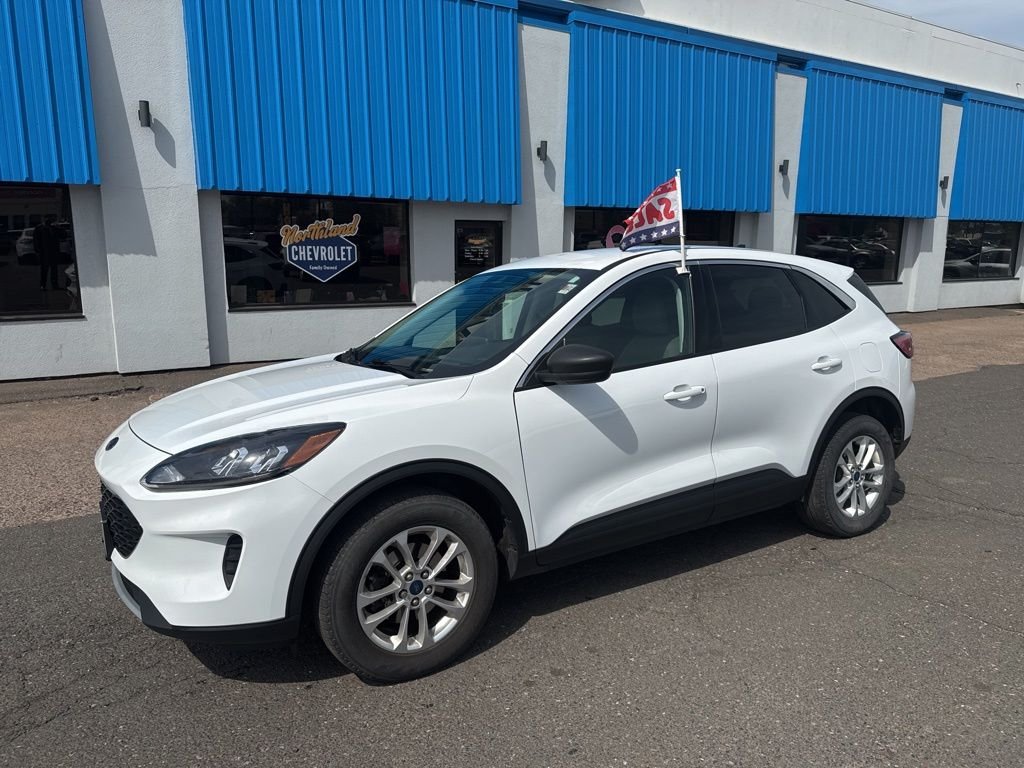 2022 Ford Escape SE AWD's photo