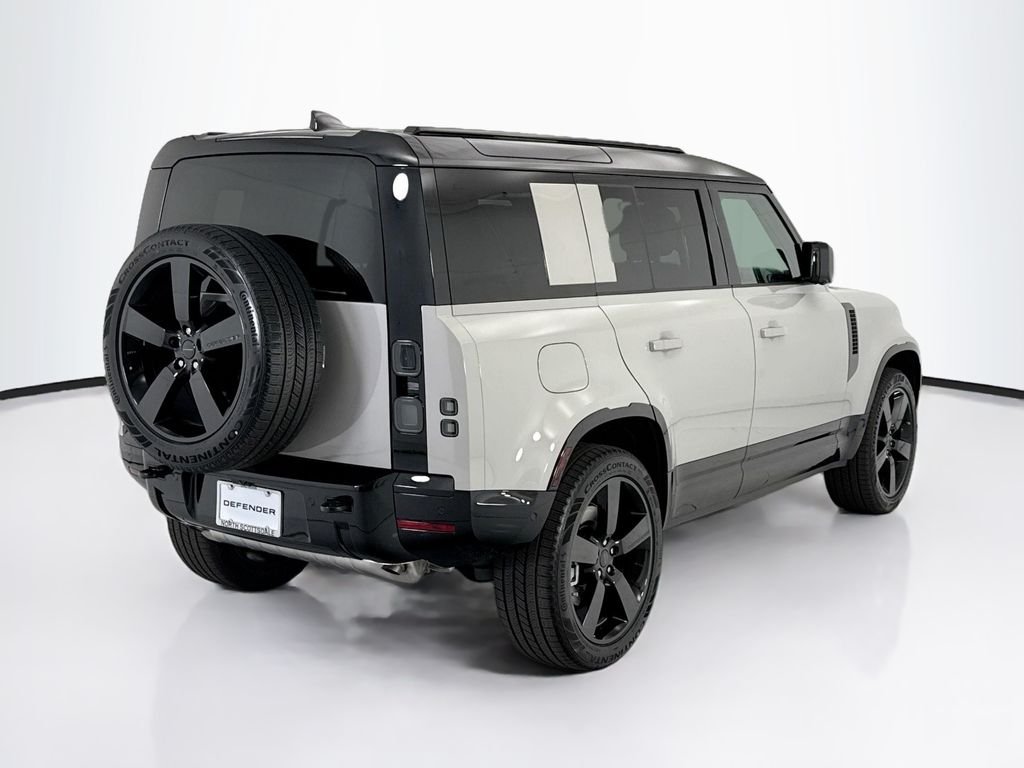 New 2026 Borasco Grey Land Rover X-Dynamic SE image 5