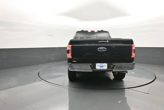 Used 2021 Black Metallic Ford Lariat image 6